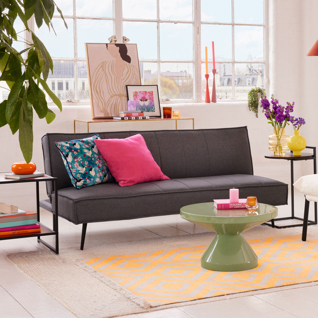 03_WIDE_ZINUS_CE_SOFA_QUINN_ADA_SLING_CHAIR_MARCH_2024_001.jpg
